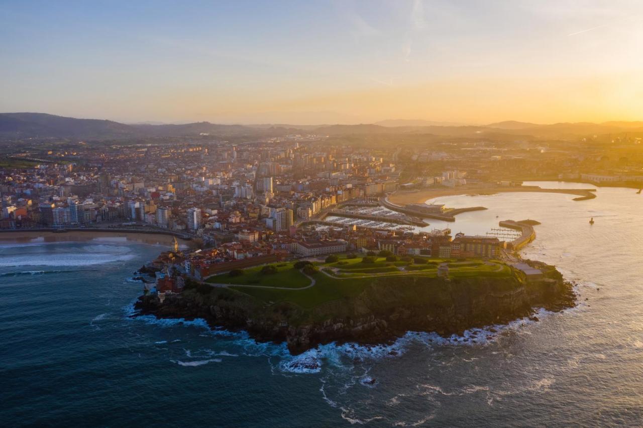 Appartamento El Amarre - Navega En El Camarote De Un Navio Con Historia - Grupo Querbes Gijón Esterno foto